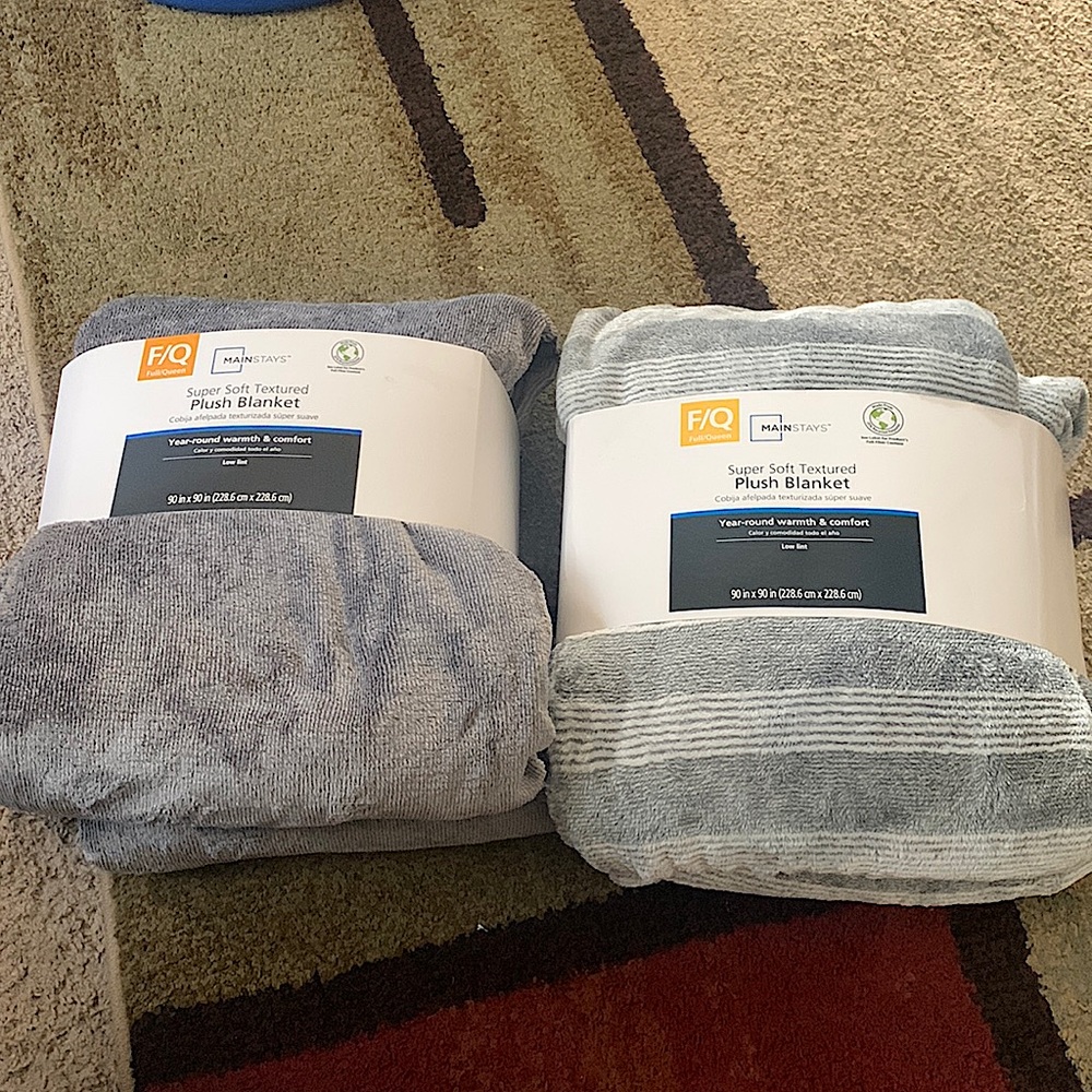 Soft blanket from Walmart (not used)